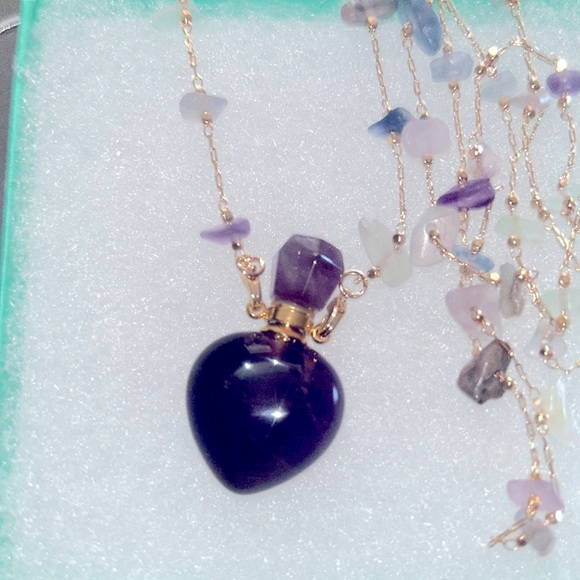 Natural Amethyst Perfume Bottle And Amethyst Necklace 30” - Picture 8 of 8